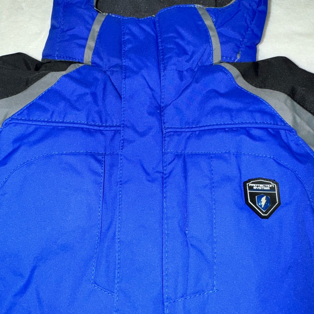 Protection System snowsuit - Picture 9 of 14